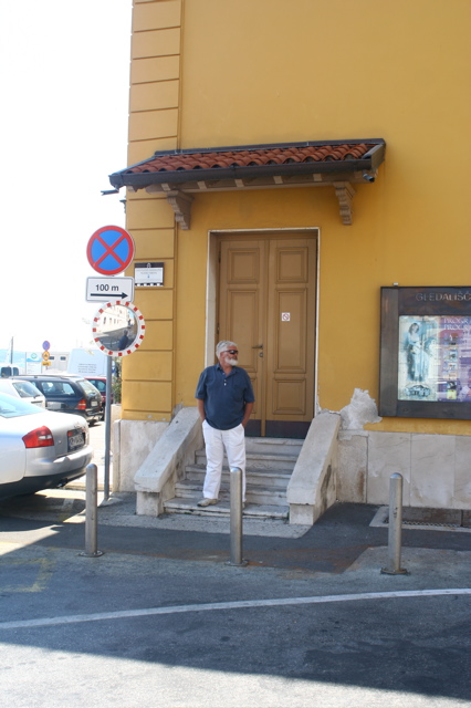 Ernest Hemmingway is the doorman at the Tartini Theatre
